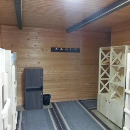 Hostel Ліжник *